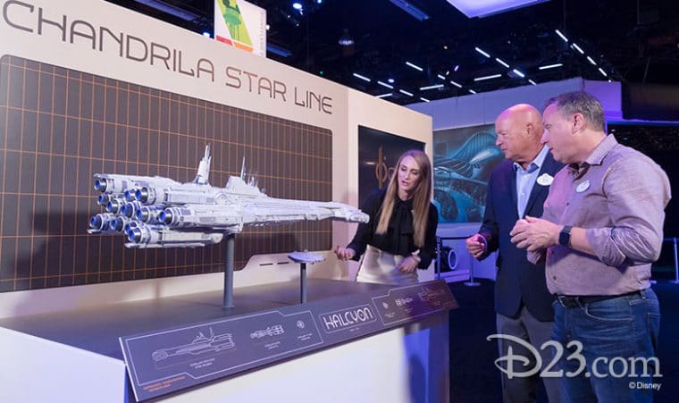 Modelo da Halcyon nave Star Wars Orlando